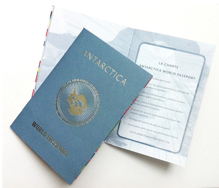 L’Antarctica World Passport de Lucy et Jorge Orta