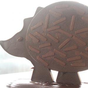 Sculpture d'un hérisson en chocolat